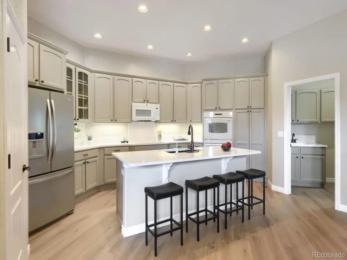 9421 Viaggio Way Highlands Ranch CO 80126 | MLS #REC9079905 08022026182510 1200 9