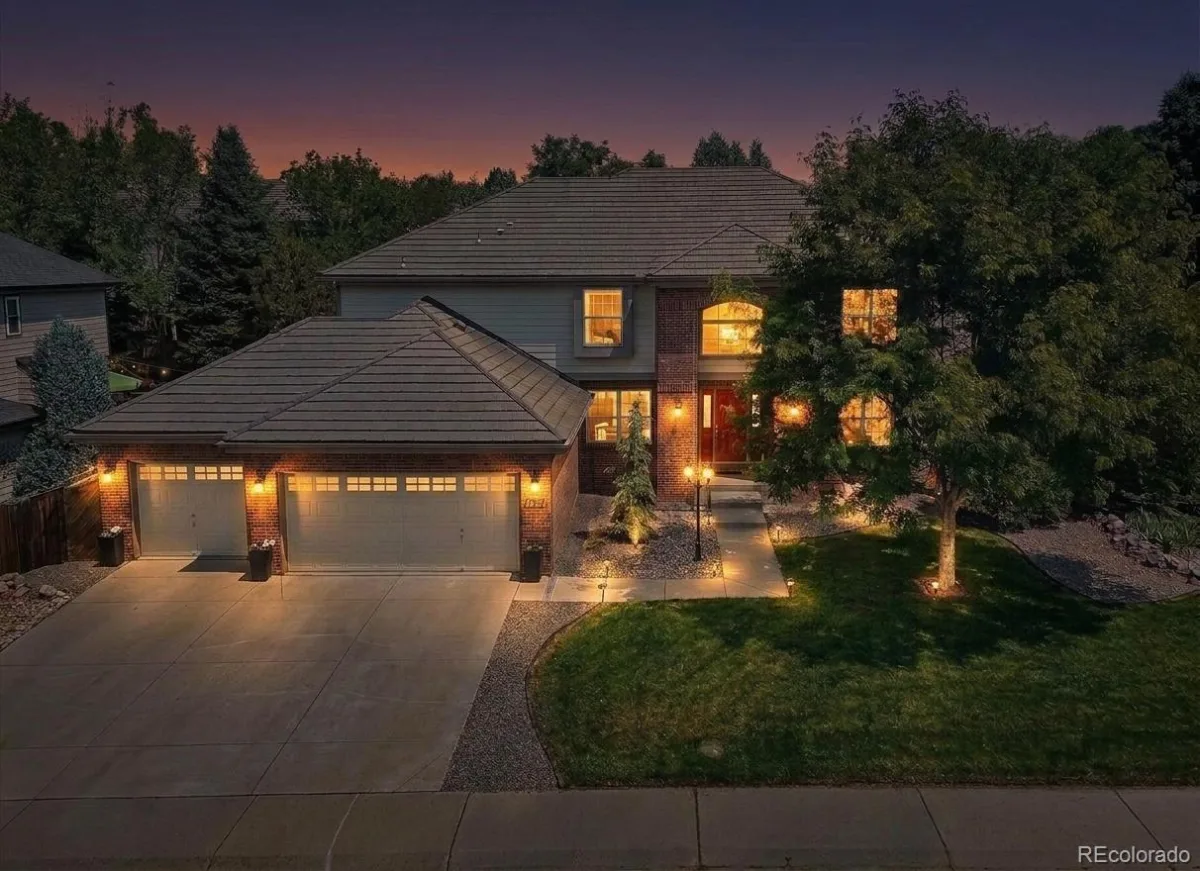 6129 S Newark Way Englewood CO 80111 | MLS #REC9080243 08112026172811 1200 43