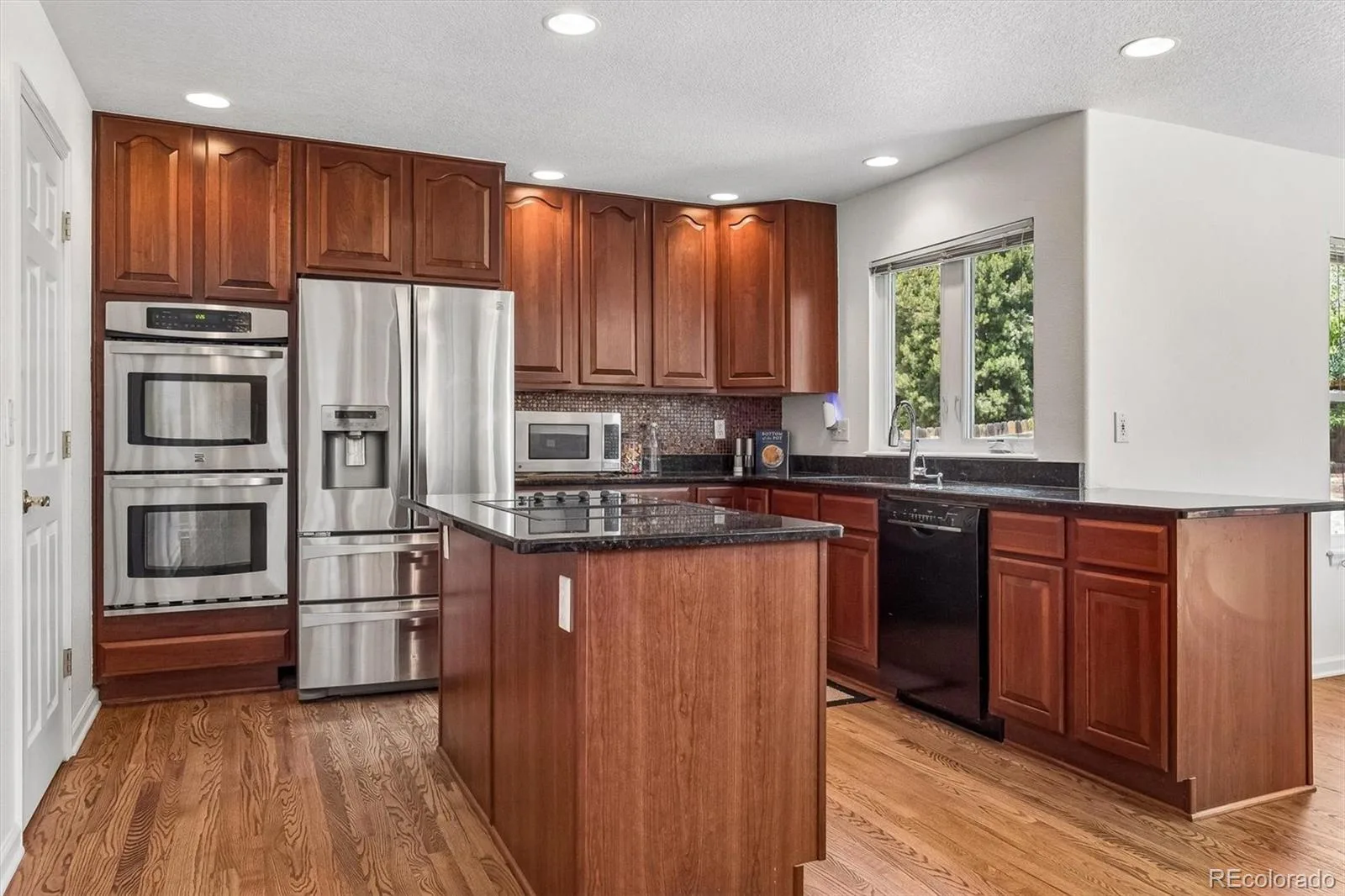 6129 S Newark Way Englewood CO 80111 | MLS #REC9080243 08112026172811 1600 8