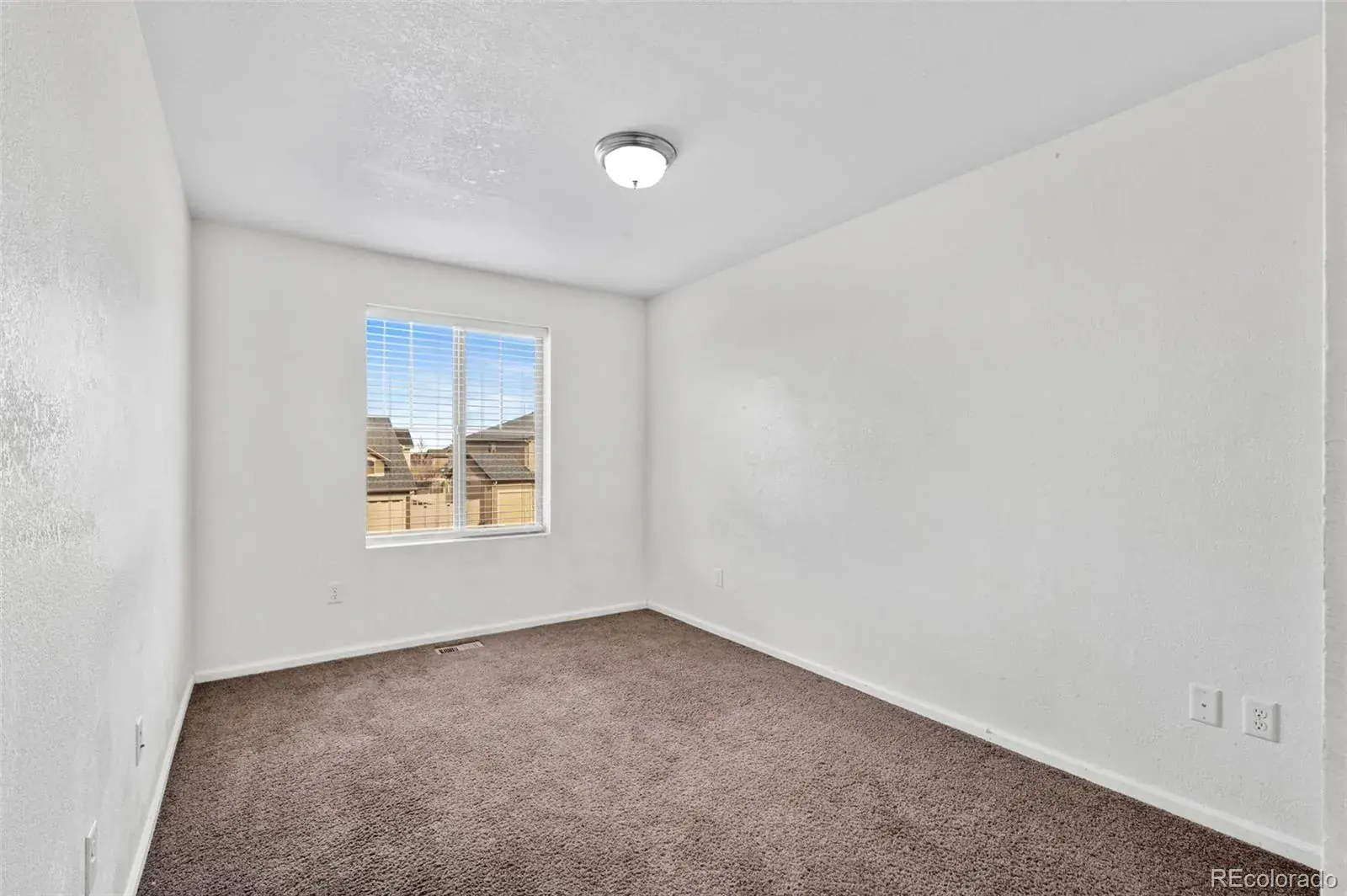 18260 E 44th Avenue Denver CO 80249 MLS #REC9082014 11272025155115 1600 16