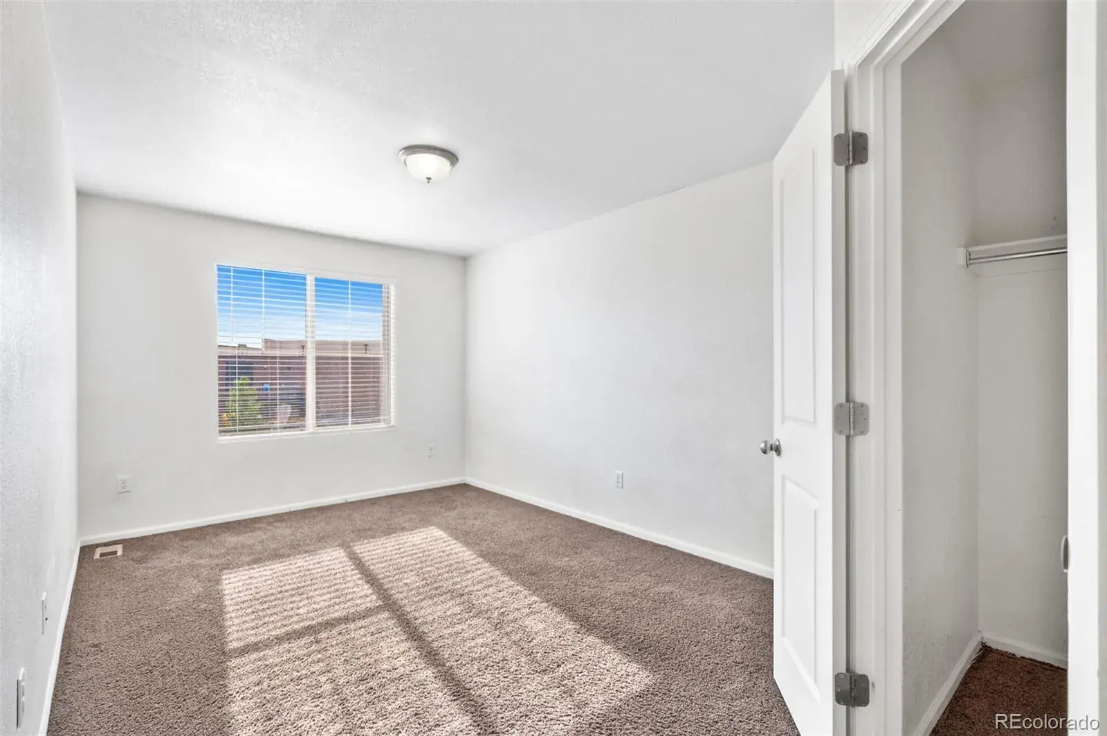 18260 E 44th Avenue Denver CO 80249 MLS #REC9082014 11272025155115 1600 19