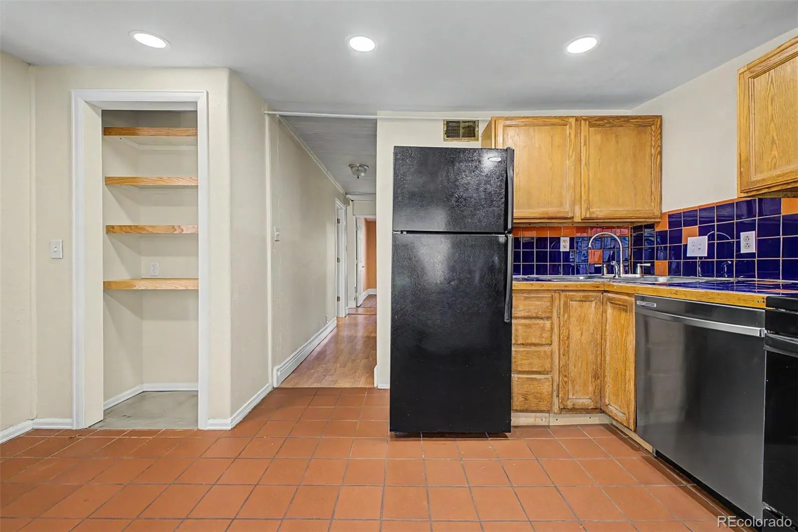 1962 S Logan Street Denver CO 80210 MLS #REC9083618 05152026013514 1600 11