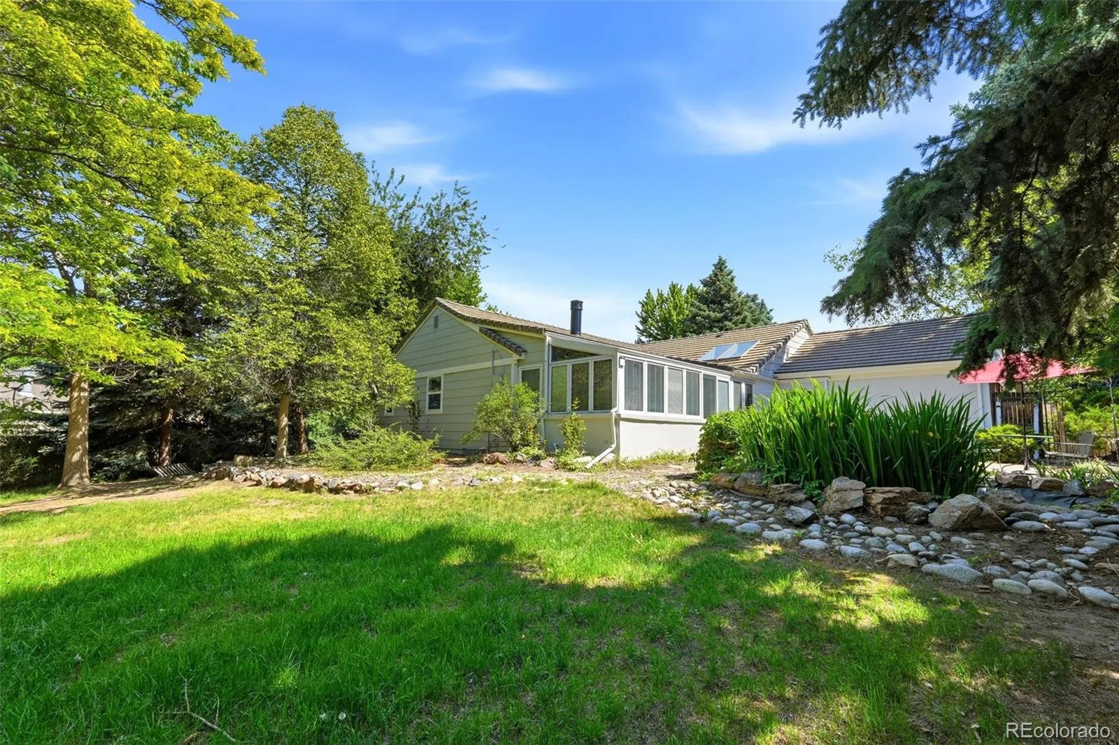 2713 S Paris Place Aurora CO 80014 MLS #REC9084372 06122026075007 1600 41