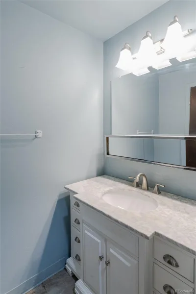 1525 S Holly Street #107 Denver CO 80222 | MLS #REC9086568 09222026142147 800 19
