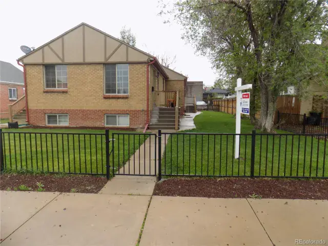 1480 Boston Street Aurora CO 80010 | MLS #REC9086786 02142025152213 640 21