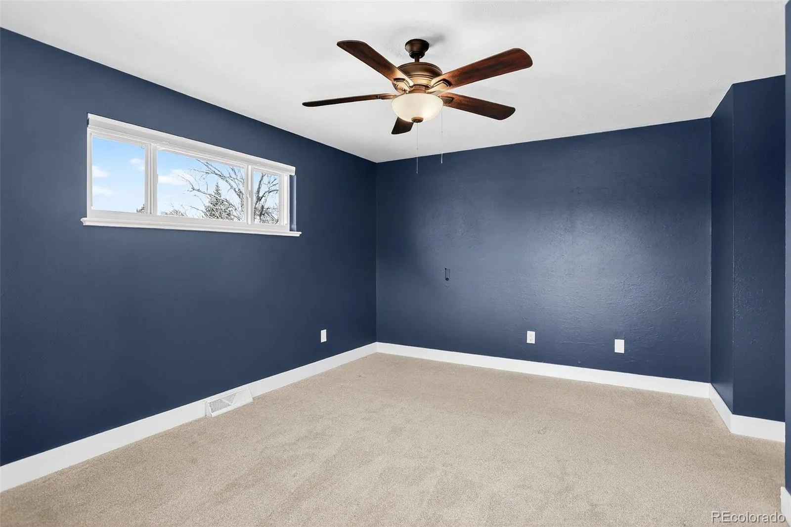 6174 S Fairfield Street Littleton CO 80120 MLS #REC9087318 05222026000706 1600 16