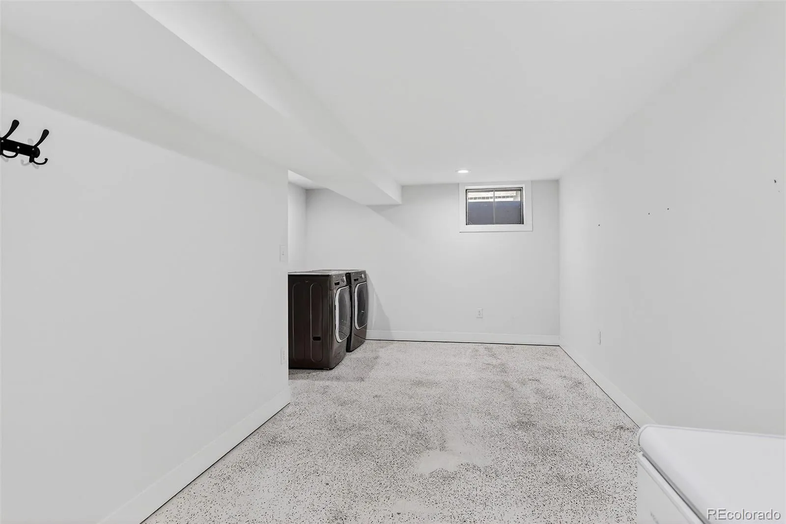 6174 S Fairfield Street Littleton CO 80120 MLS #REC9087318 05222026000706 1600 35