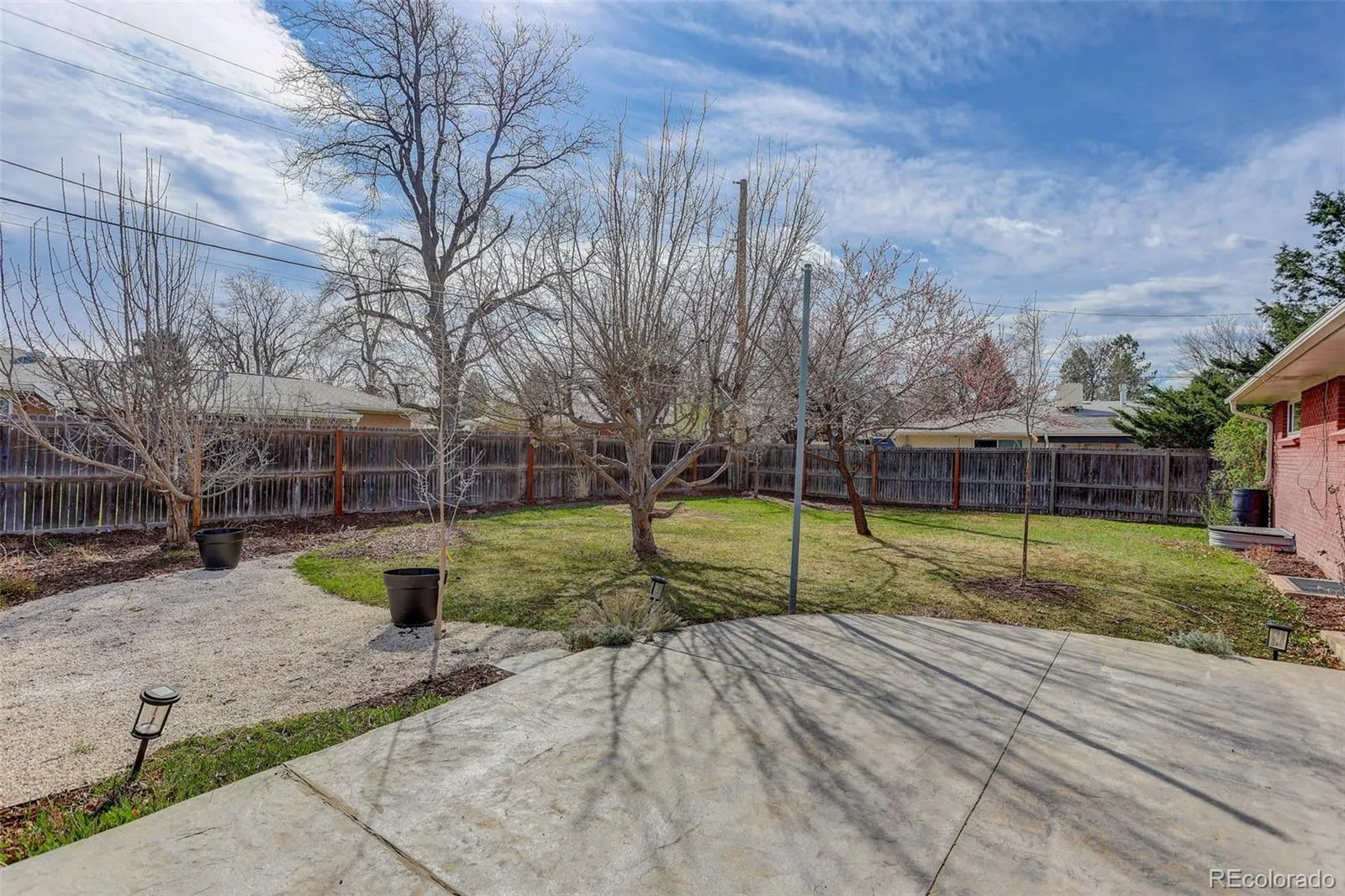 6174 S Fairfield Street Littleton CO 80120 MLS #REC9087318 05222026000706 1600 44