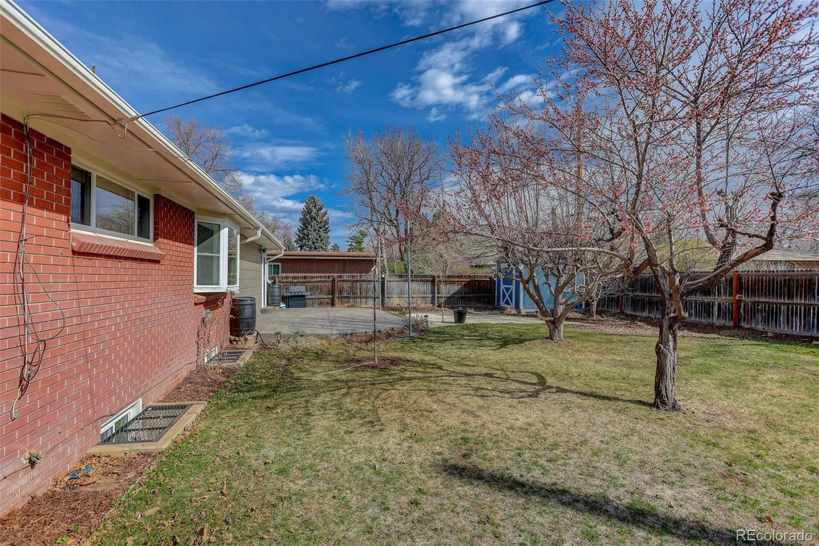 6174 S Fairfield Street Littleton CO 80120 MLS #REC9087318 05222026000706 1600 45