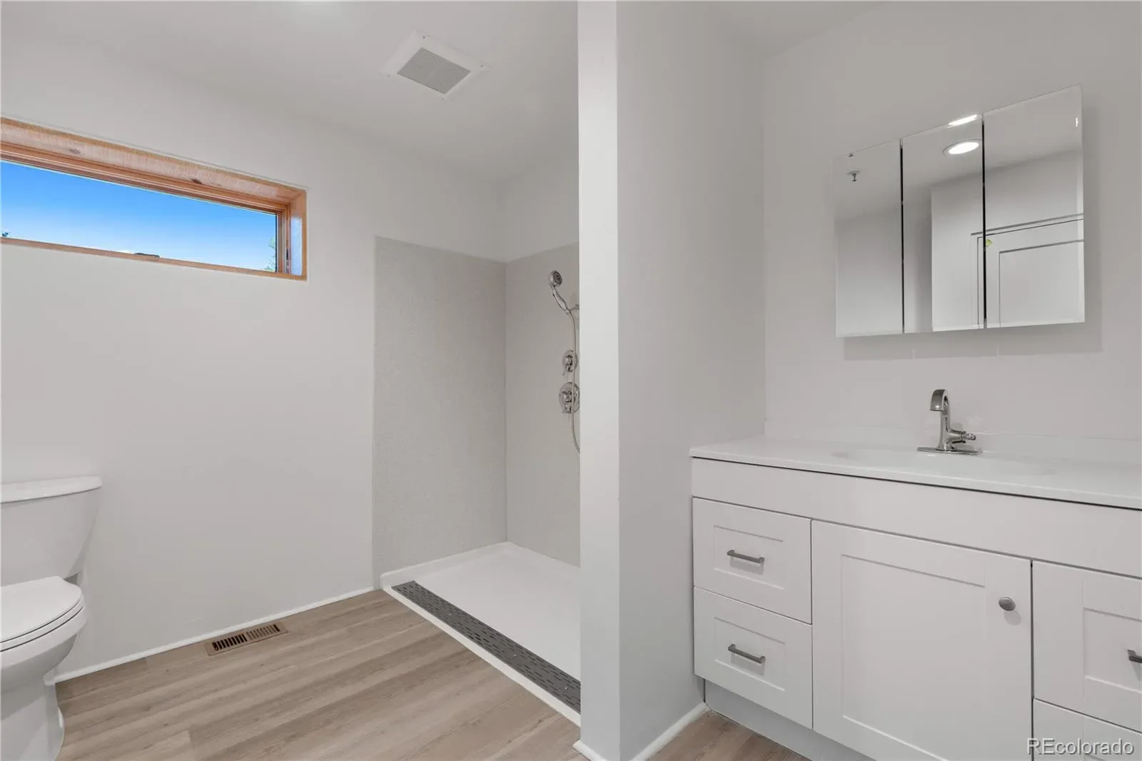 1959 Blackhawk Street Aurora CO 80011 MLS #REC9087951 03292026160124 1600 10