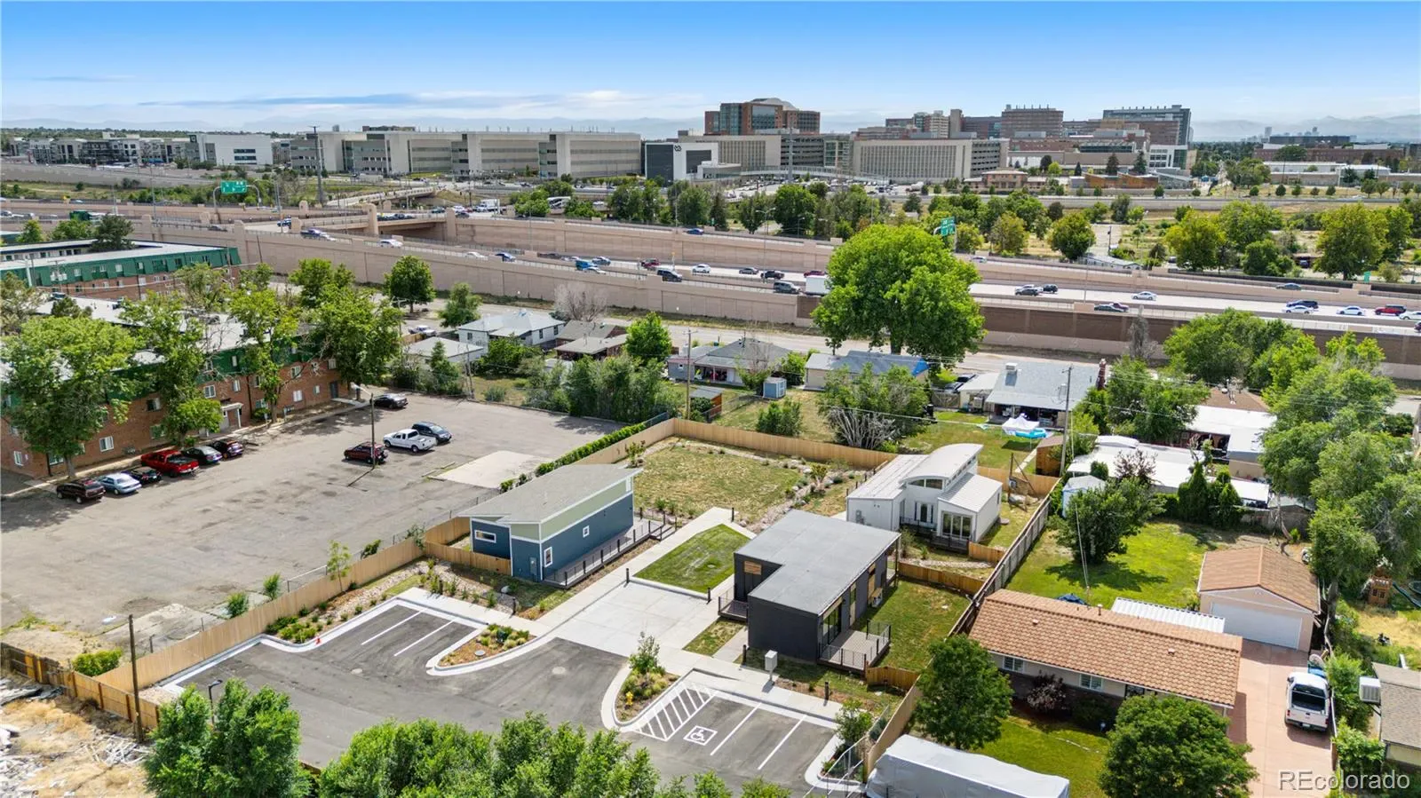 1959 Blackhawk Street Aurora CO 80011 MLS #REC9087951 03292026160124 1600 22