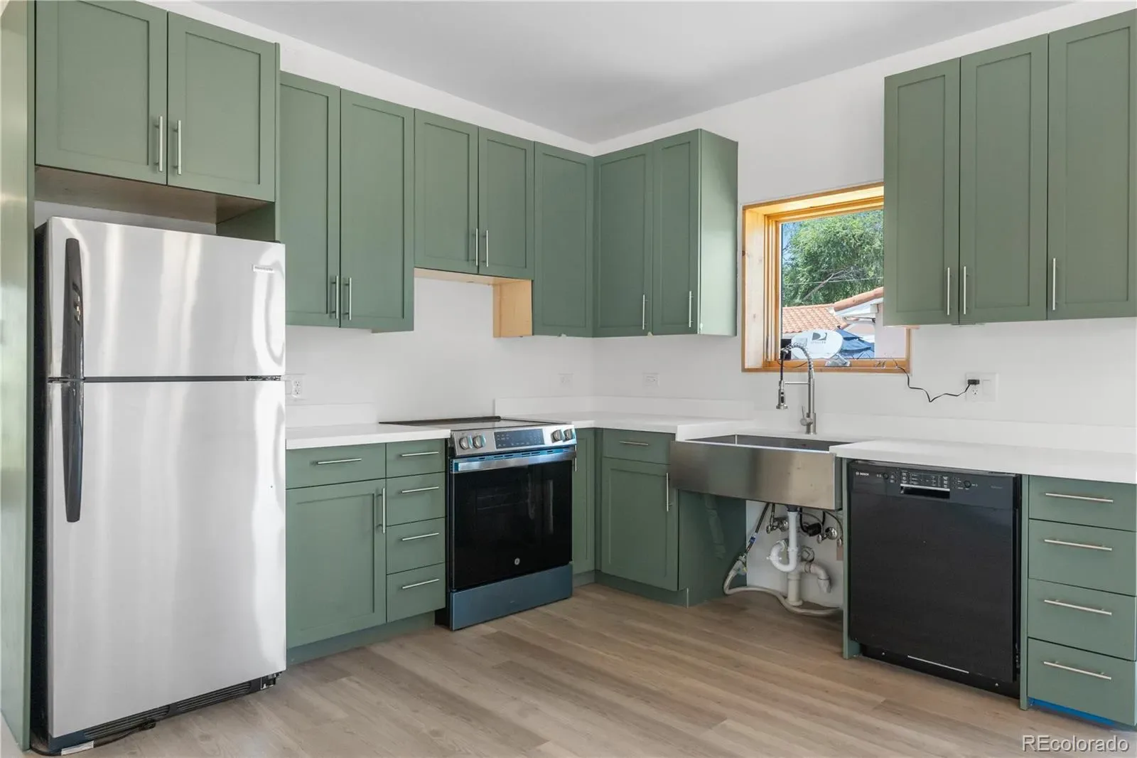 1959 Blackhawk Street Aurora CO 80011 MLS #REC9087951 03292026160124 1600 5