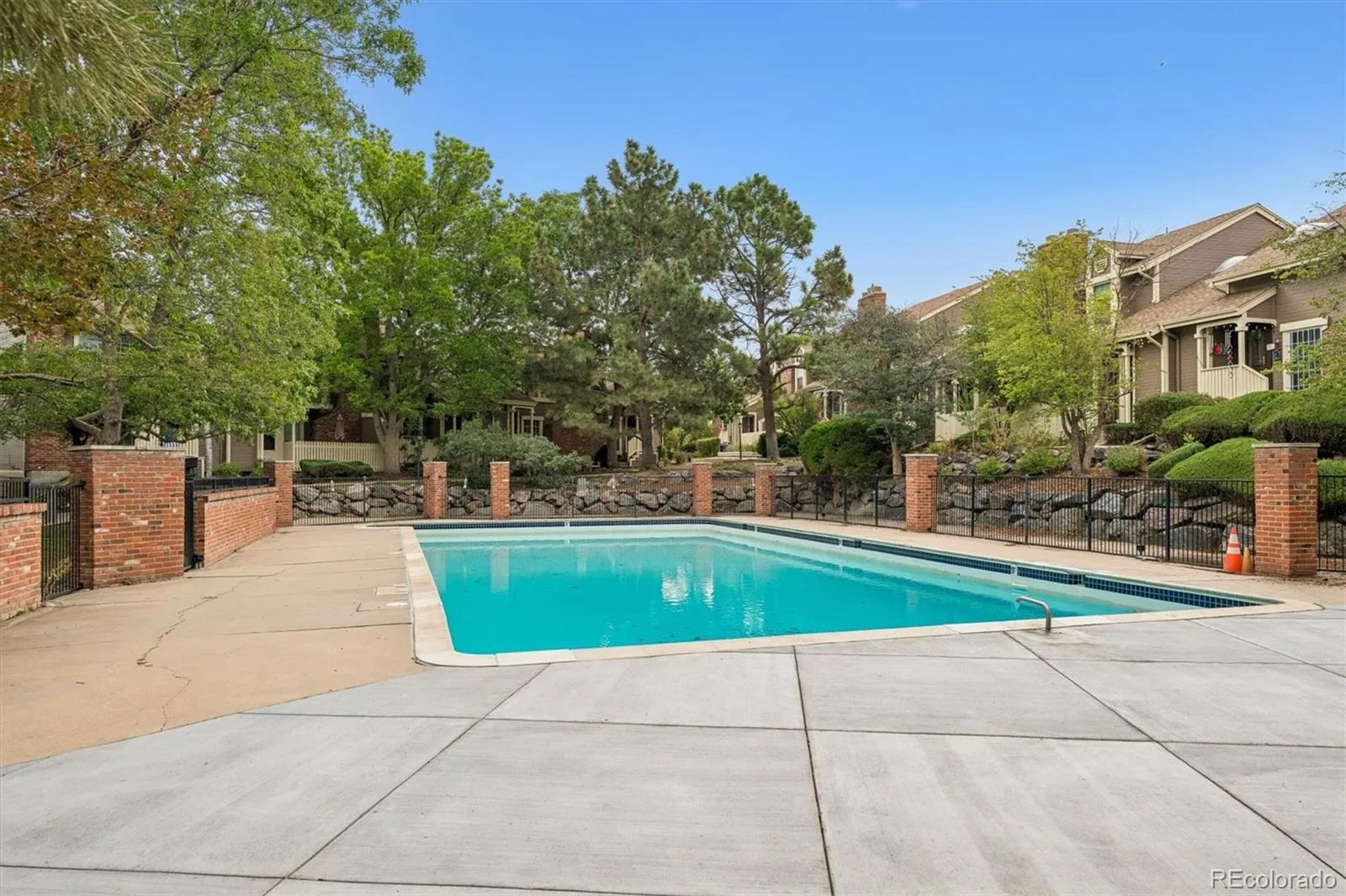 1990 S Helena Street #A Aurora CO 80013 | MLS #REC9088003 10062026215531 1600 22