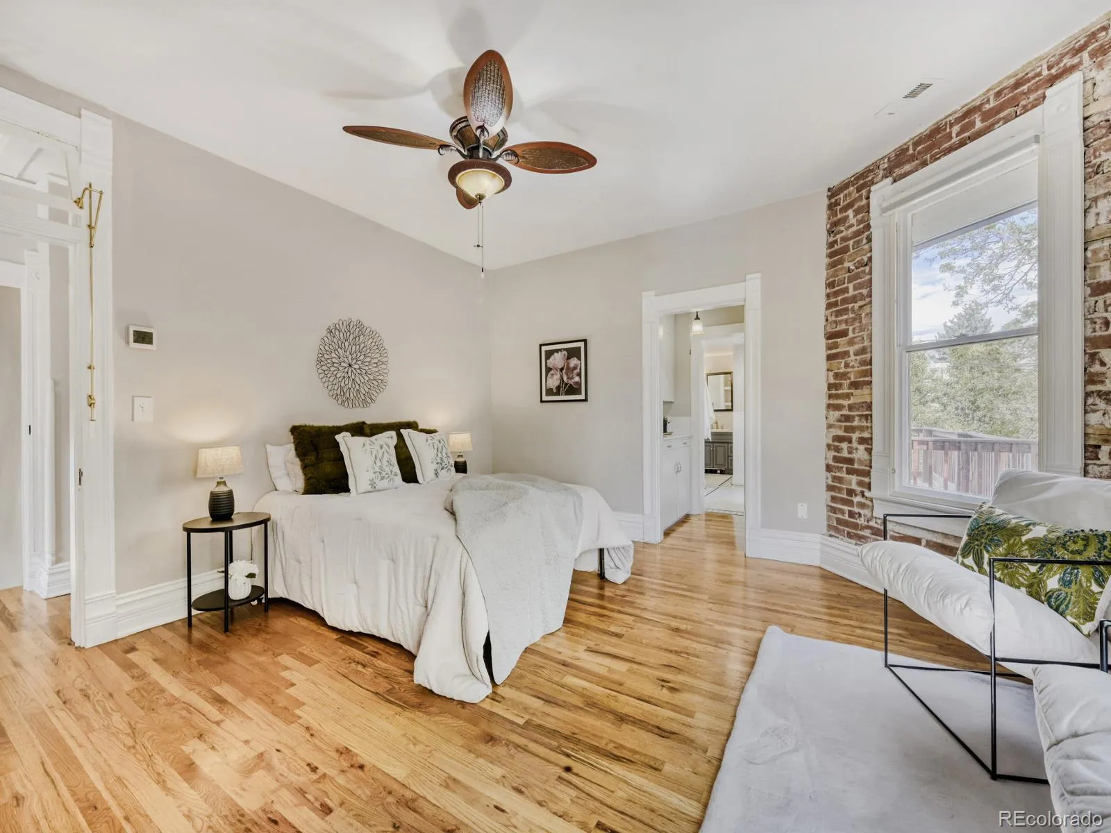 1350 Gaylord Street Denver CO 80206 MLS #REC9091118 04252026002806 1600 35