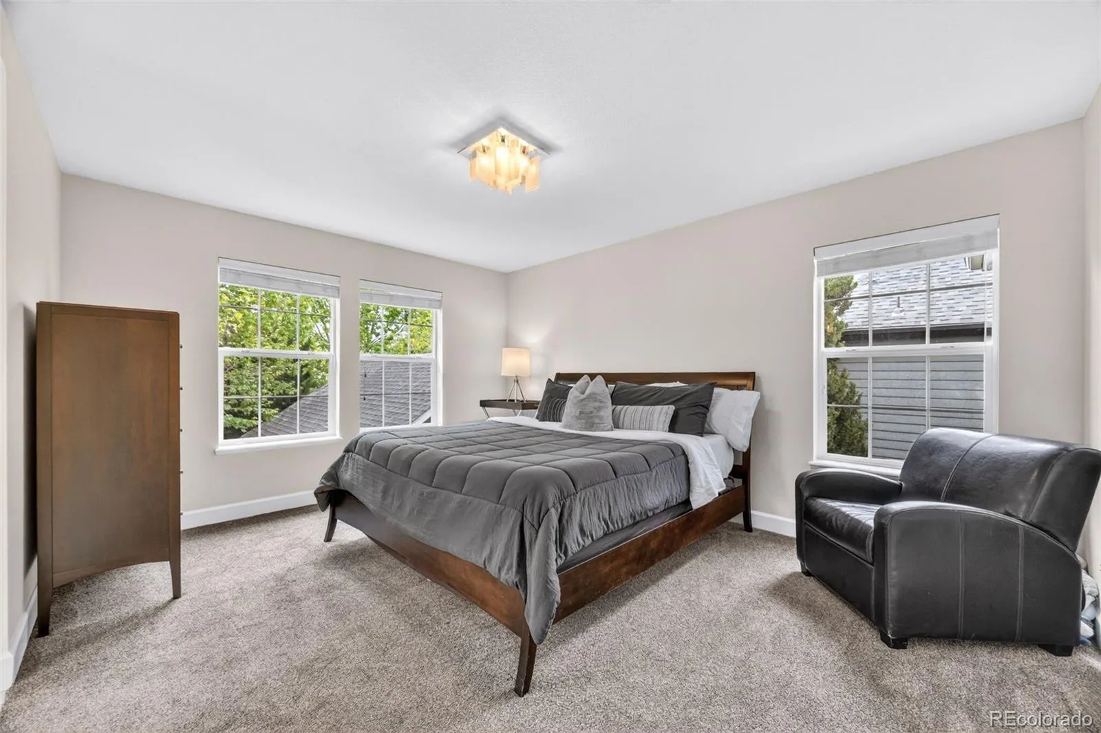 2651 N Valentia Street Denver CO 80238 MLS #REC9092307 05082026155750 1600 27