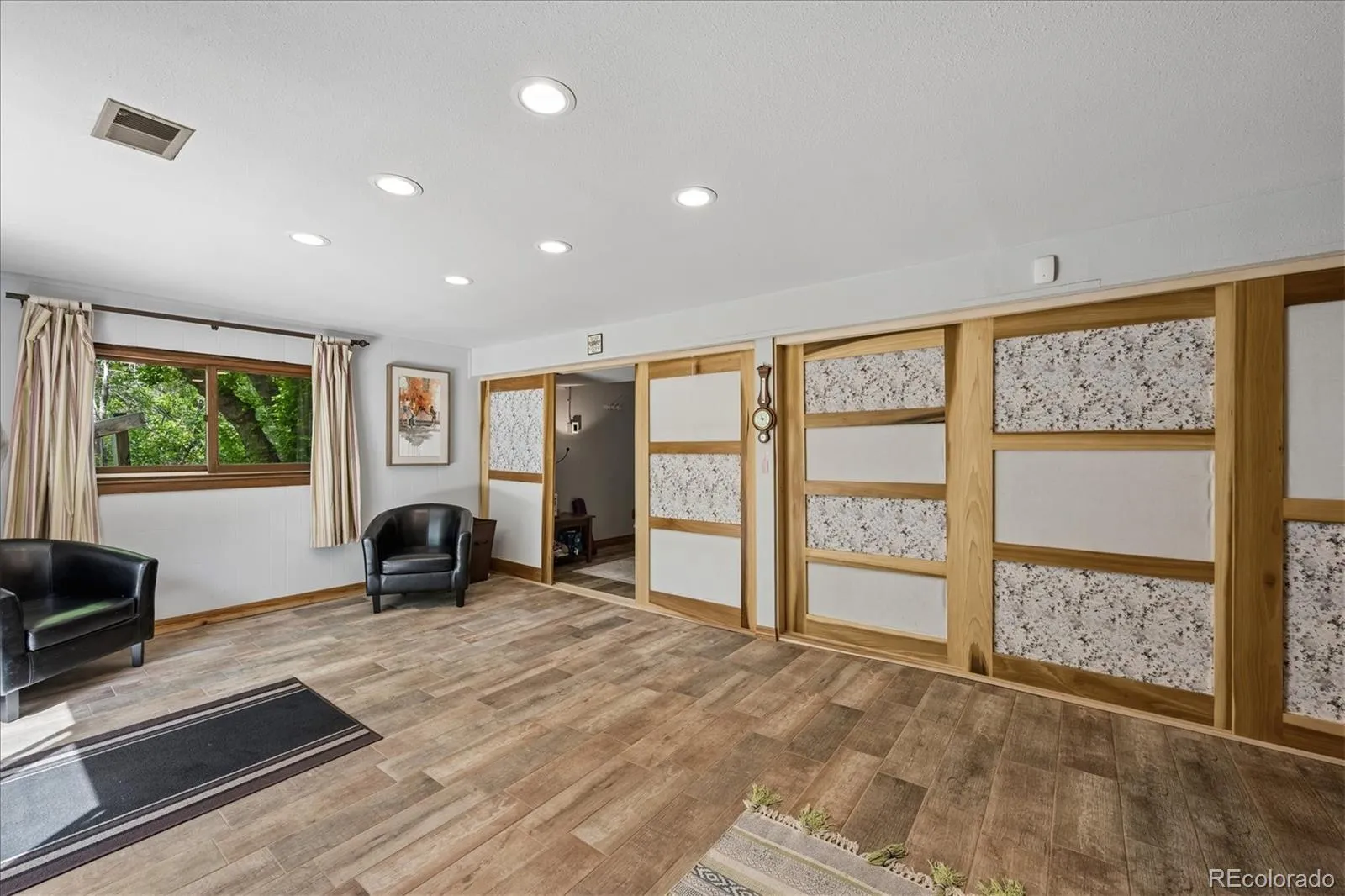 12173 W 27th Drive Lakewood CO 80215 MLS #REC9094497 05232026100432 1600 25