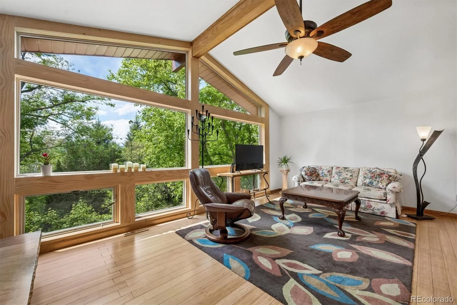 12173 W 27th Drive Lakewood CO 80215 MLS #REC9094497 05232026100432 1600 5