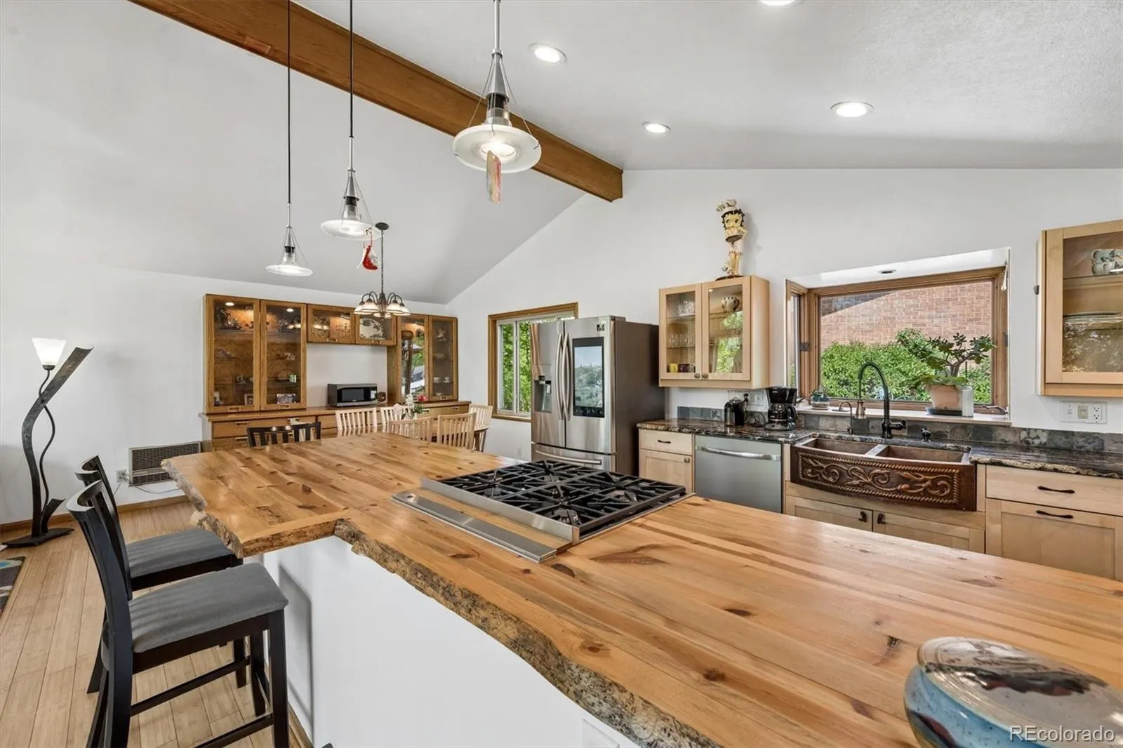 12173 W 27th Drive Lakewood CO 80215 MLS #REC9094497 05232026100432 1600 9