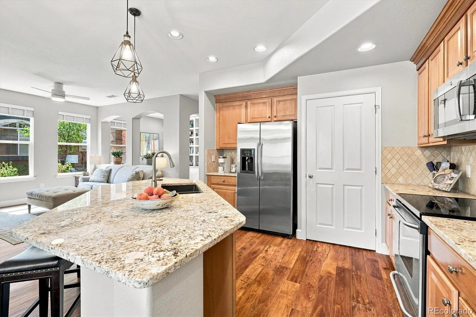 649 W Burgundy Street #C Highlands Ranch CO 80129 | MLS #REC9094534 08202026165032 1600 19