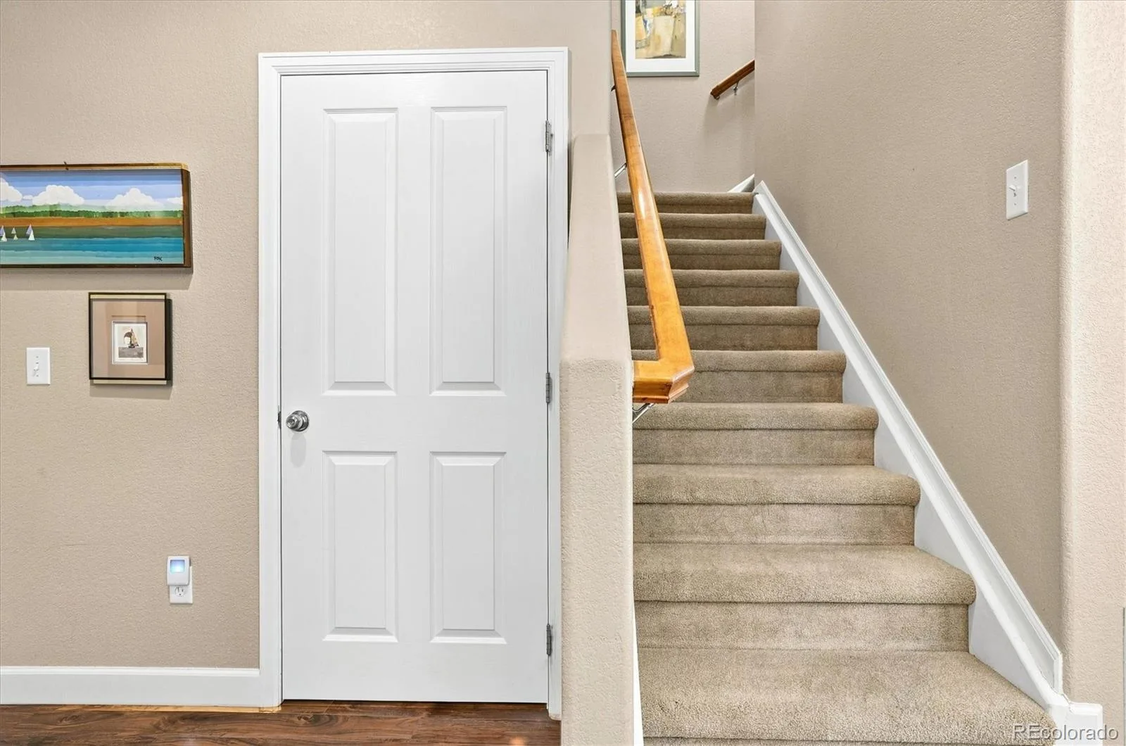 649 W Burgundy Street #C Highlands Ranch CO 80129 | MLS #REC9094534 08202026165032 1600 28