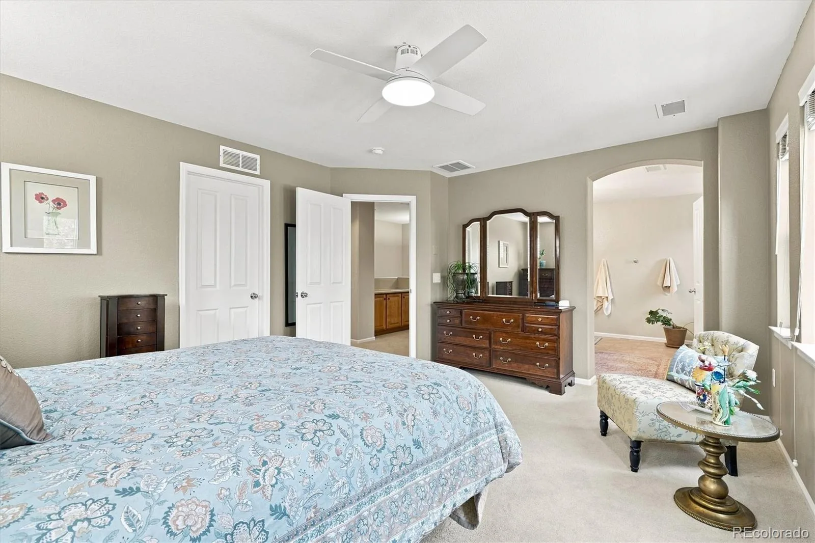 649 W Burgundy Street #C Highlands Ranch CO 80129 | MLS #REC9094534 08202026165032 1600 33