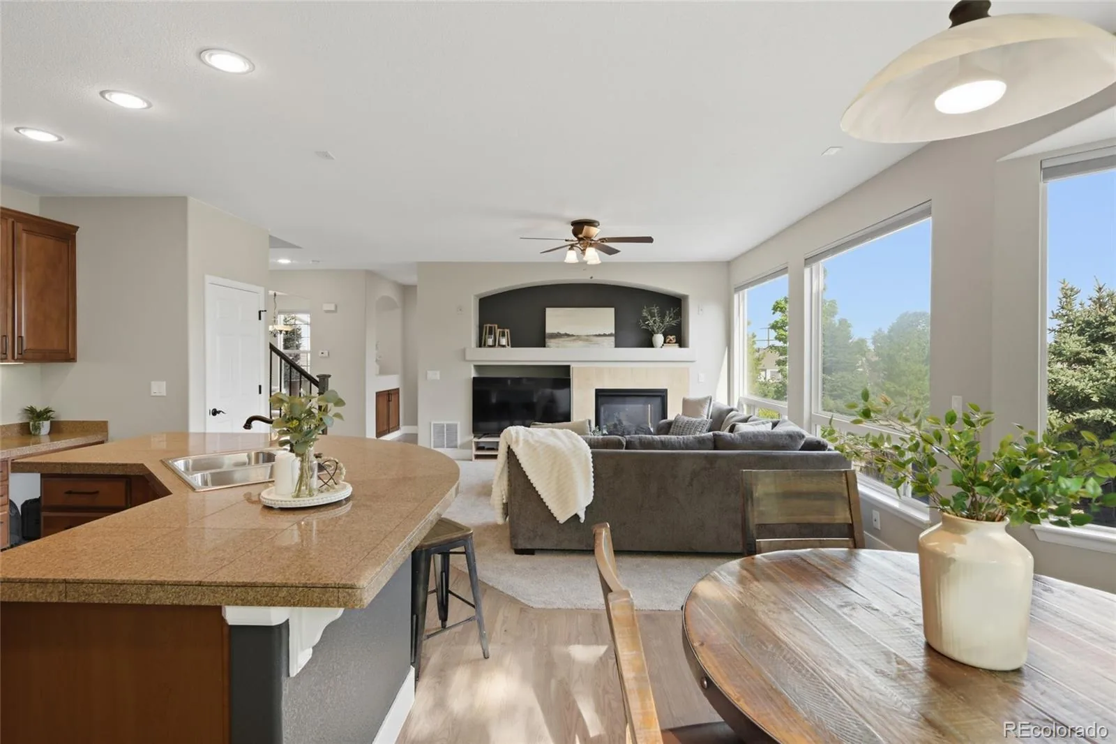 652 Cinnabar Lane Castle Rock CO 80108 | MLS #REC9095304 08142026023300 1600 1