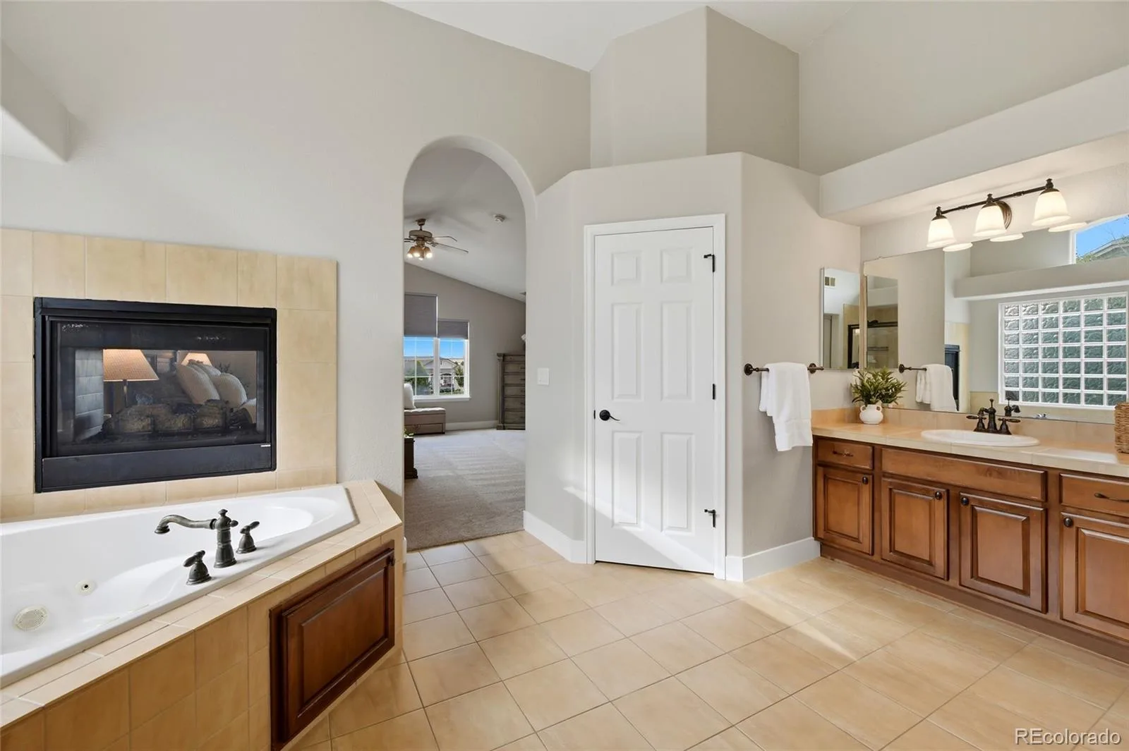 652 Cinnabar Lane Castle Rock CO 80108 | MLS #REC9095304 08142026023300 1600 20