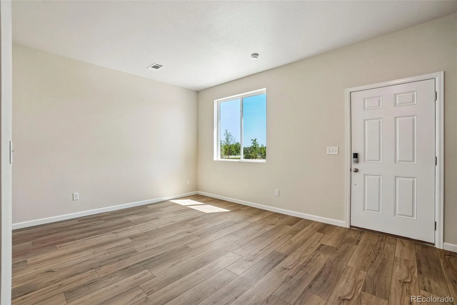 1478 Coral Place Longmont CO 80504 | MLS #REC9097088 08102026193214 1600 3