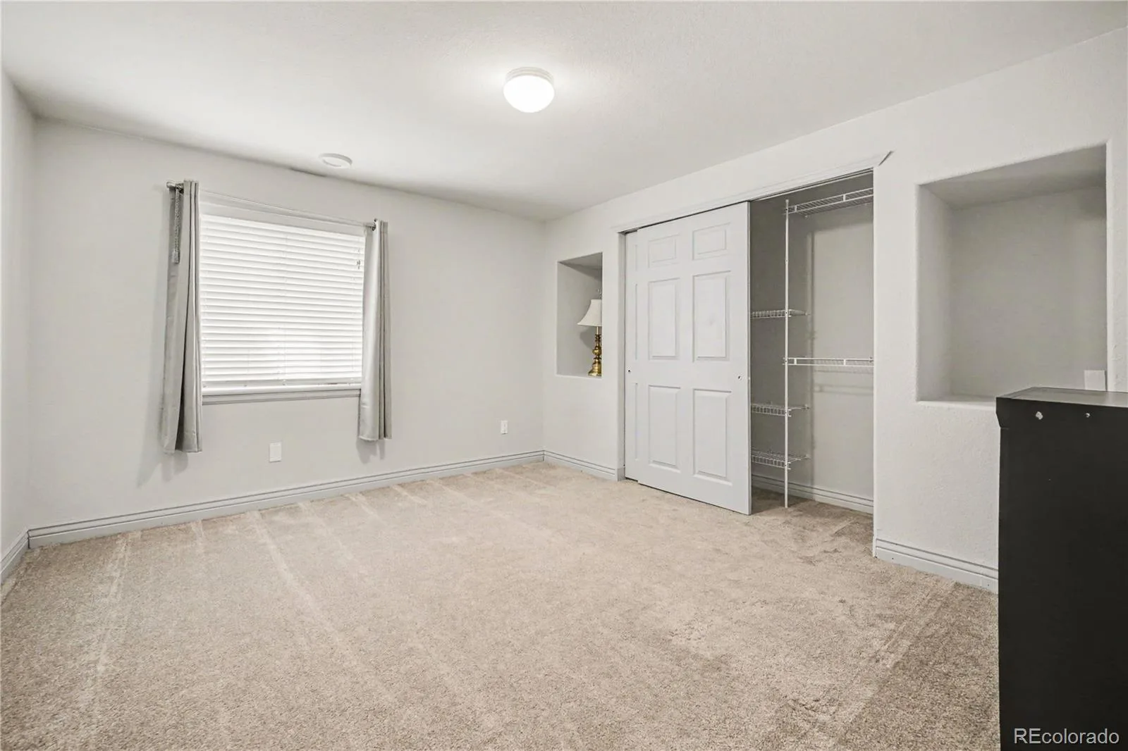 9204 W Radcliffe Place Littleton CO 80123 | MLS #REC9097798 08262026011527 1600 23