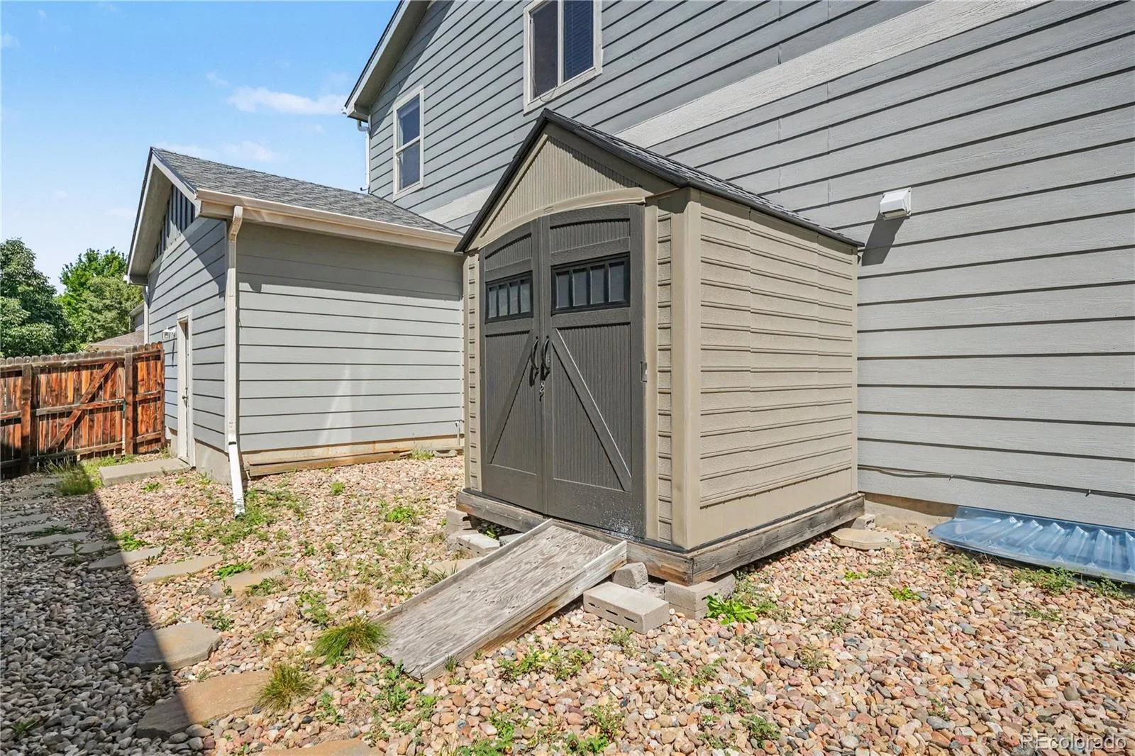 9204 W Radcliffe Place Littleton CO 80123 | MLS #REC9097798 08262026011527 1600 29