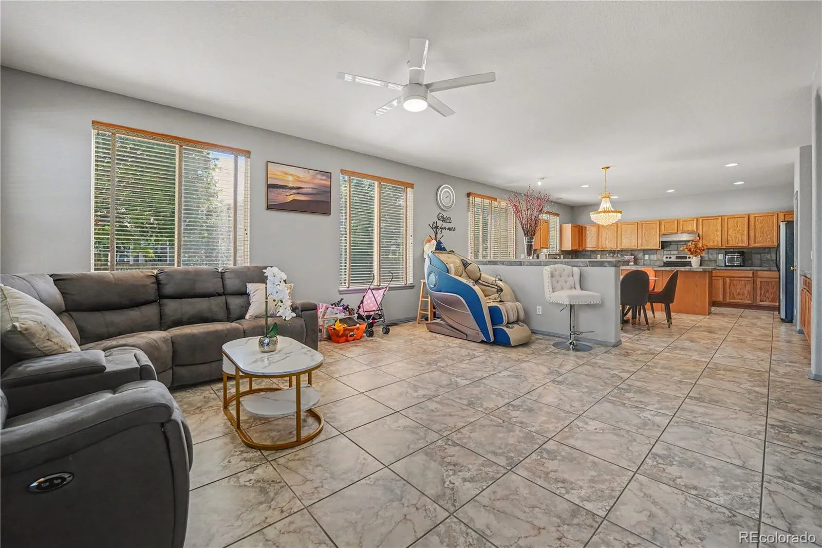 9204 W Radcliffe Place Littleton CO 80123 | MLS #REC9097798 08262026011527 1600 6