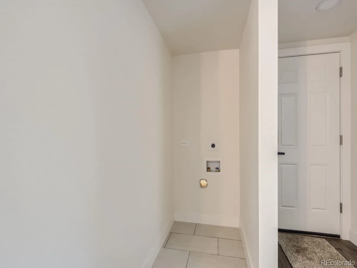 416 N Gilbert Street Castle Rock CO 80104 | MLS #REC9098070 06122026174958 1200 15
