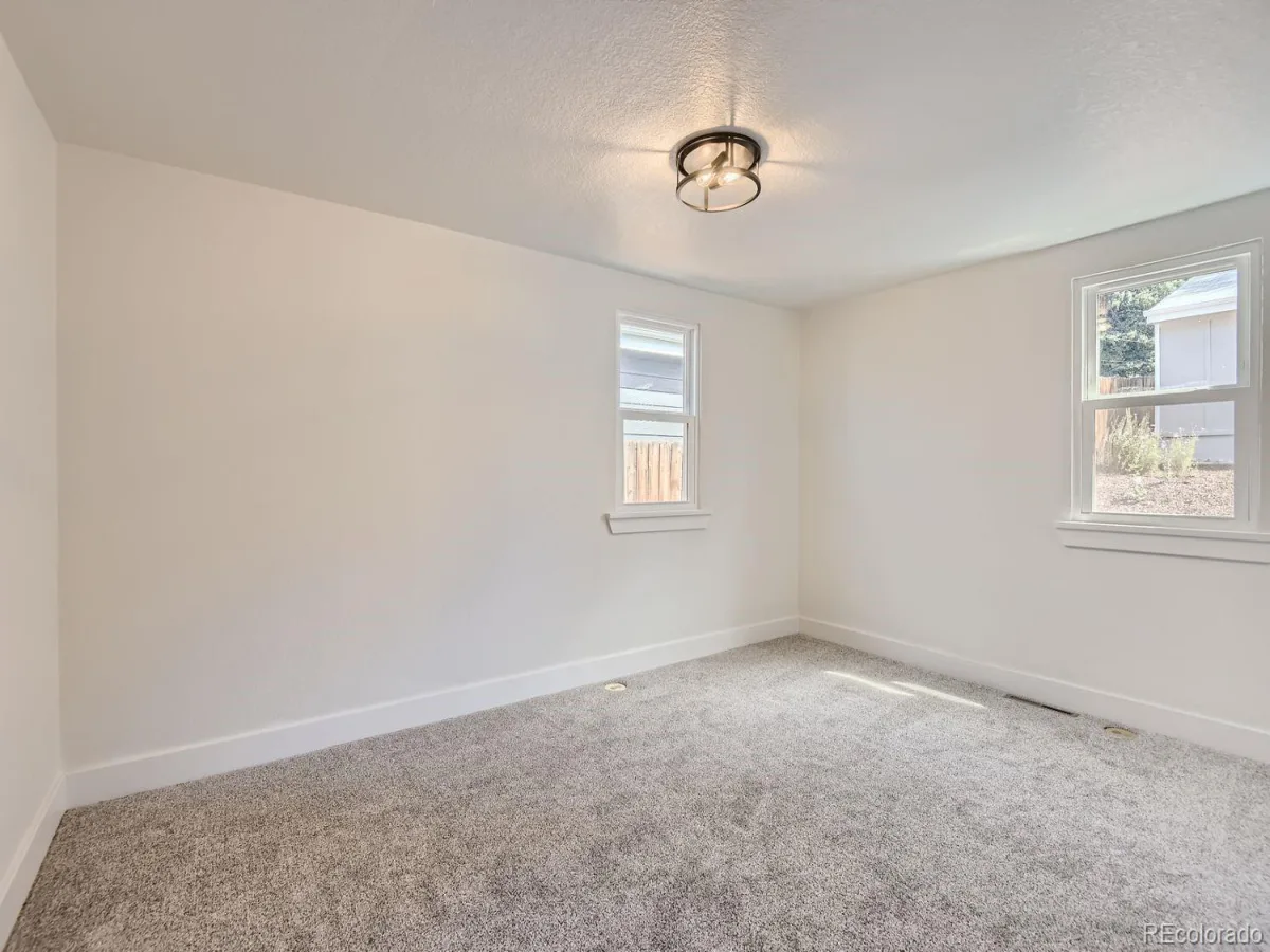 416 N Gilbert Street Castle Rock CO 80104 | MLS #REC9098070 06122026174958 1200 8