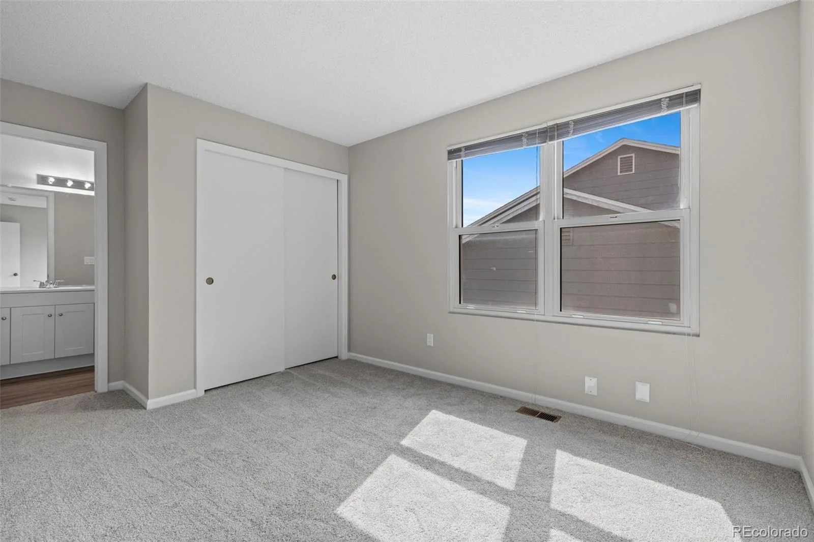 20922 E 43rd Avenue Denver CO 80249 | MLS #REC9098247 07212026211813 1600 22