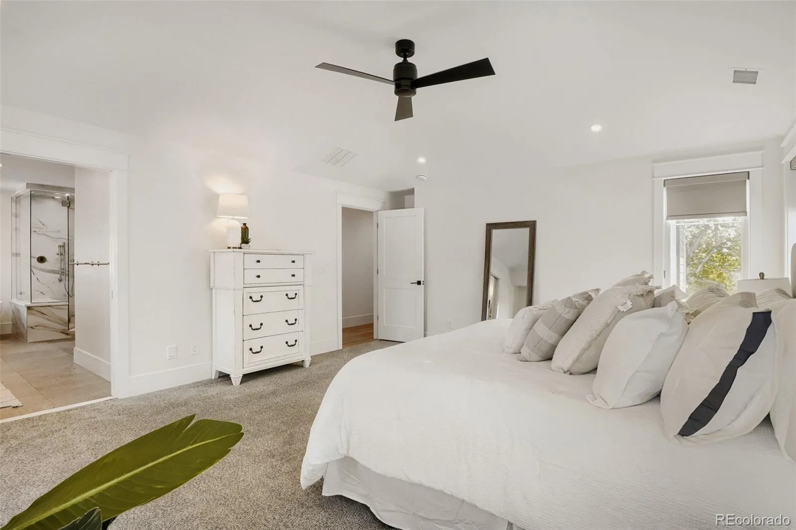 2645 Fairfax Street Denver CO 80207 MLS #REC9098590 05012026045208 1600 27