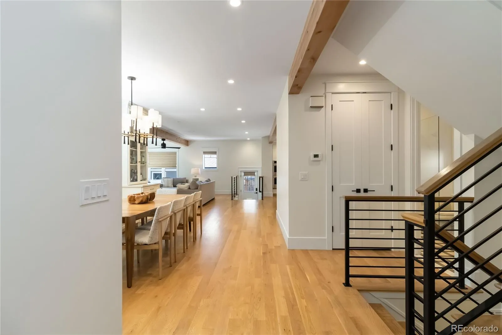 2645 Fairfax Street Denver CO 80207 MLS #REC9098590 05012026045208 1600 38