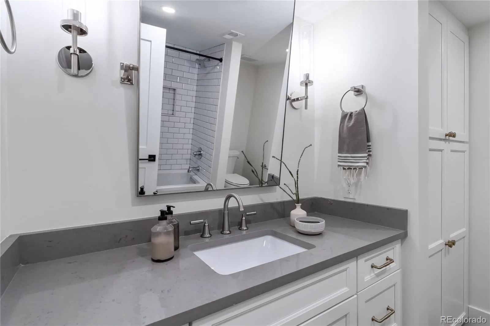 2645 Fairfax Street Denver CO 80207 MLS #REC9098590 05012026045208 1600 43