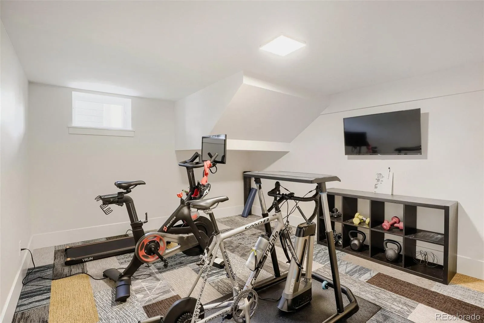 2645 Fairfax Street Denver CO 80207 MLS #REC9098590 05012026045208 1600 45