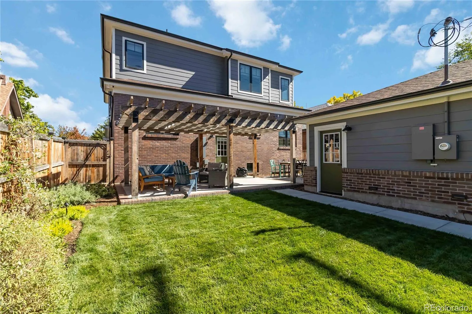 2645 Fairfax Street Denver CO 80207 MLS #REC9098590 05012026045208 1600 48