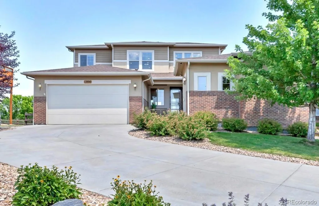 11890 W 39th Place Wheat Ridge CO 80033 | MLS #REC9099007 08272026144920 1024 2