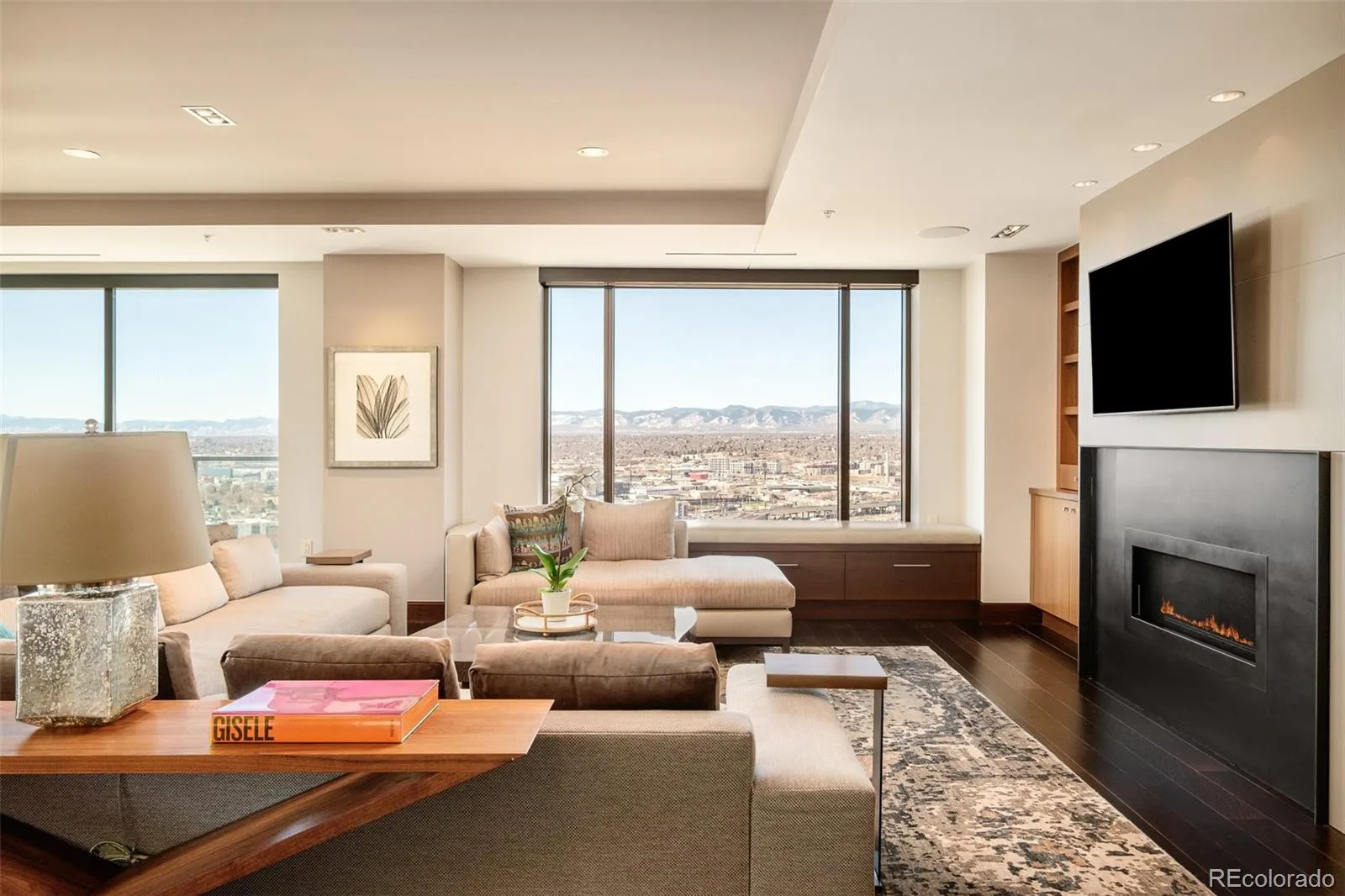 04192026164947 1600 6