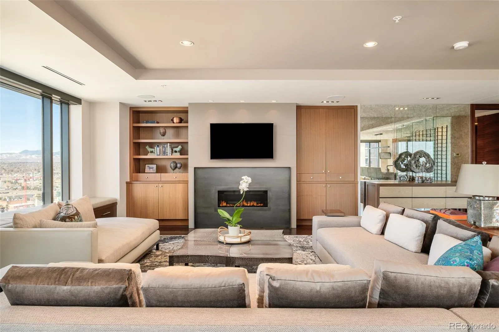 04192026164947 1600 8