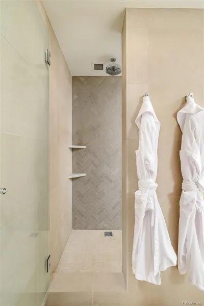 04192026164947 800 26