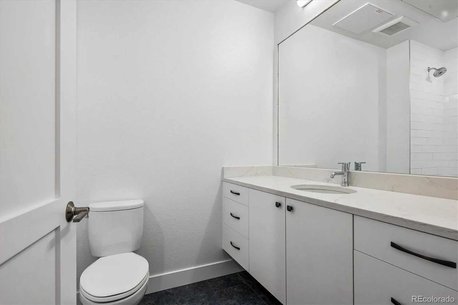 4885 S Monaco Street #207 Denver CO 80237 | MLS #REC9100680 09242026181904 1600 22