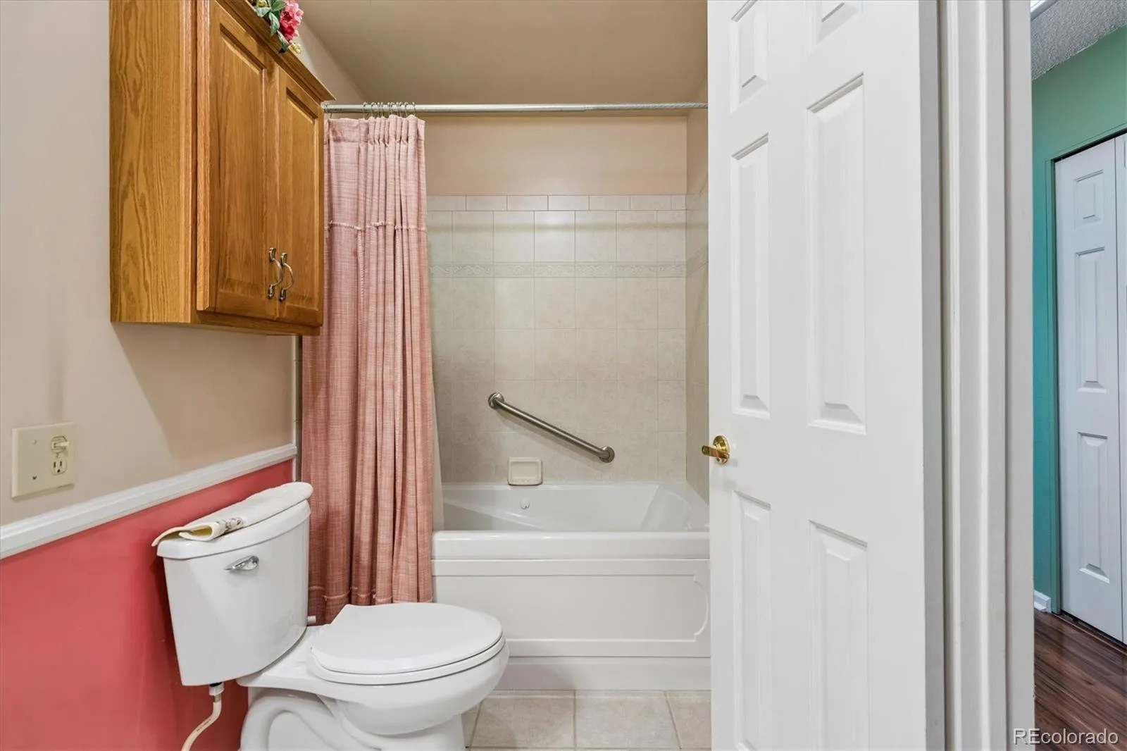 8 Walter Way Broomfield CO 80020 MLS #REC9100736 06262026183313 1600 21
