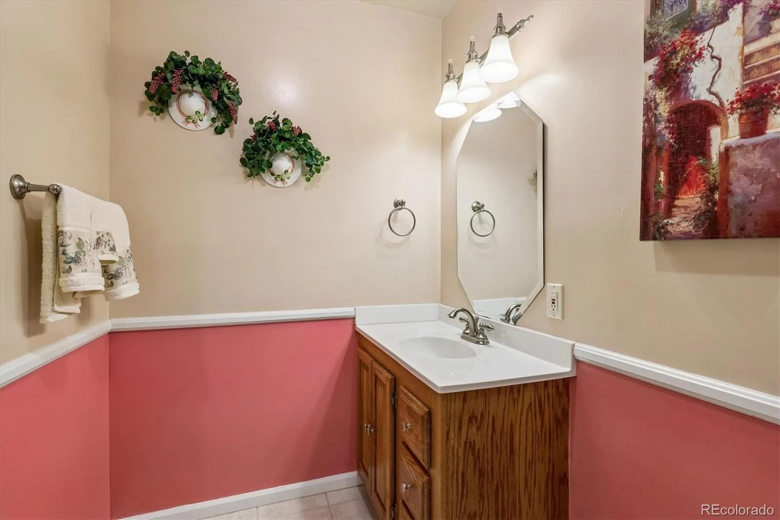 8 Walter Way Broomfield CO 80020 MLS #REC9100736 06262026183313 1600 22