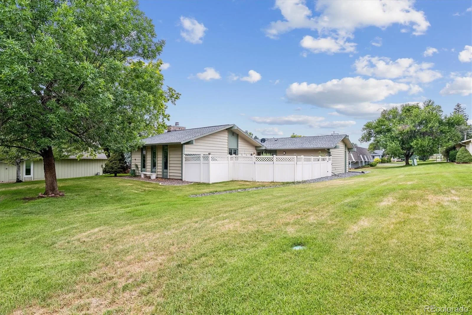 8 Walter Way Broomfield CO 80020 MLS #REC9100736 06262026183313 1600 27