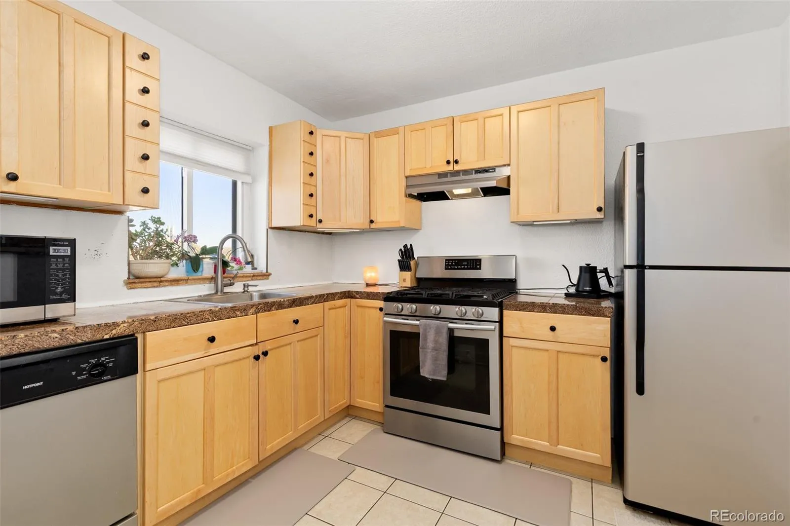 1481 Ash Street #4 Denver CO 80220 MLS #REC9101165 05232026100440 1600 12
