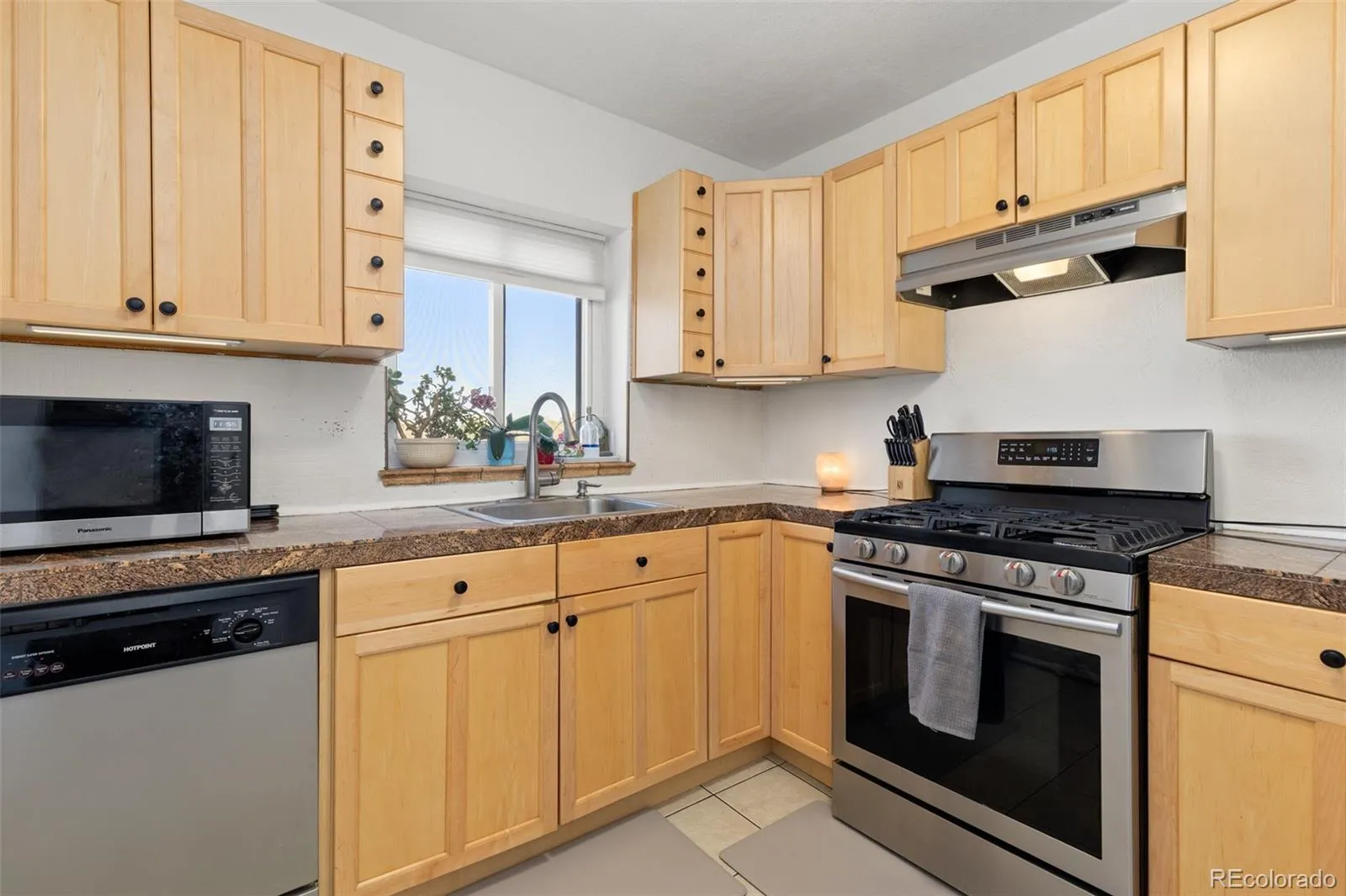 1481 Ash Street #4 Denver CO 80220 MLS #REC9101165 05232026100440 1600 13