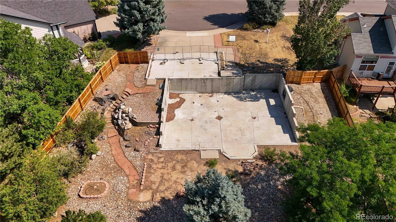 2703 S Cole Court Denver CO 80228 | MLS #REC9101304 08052026161744 1600 4